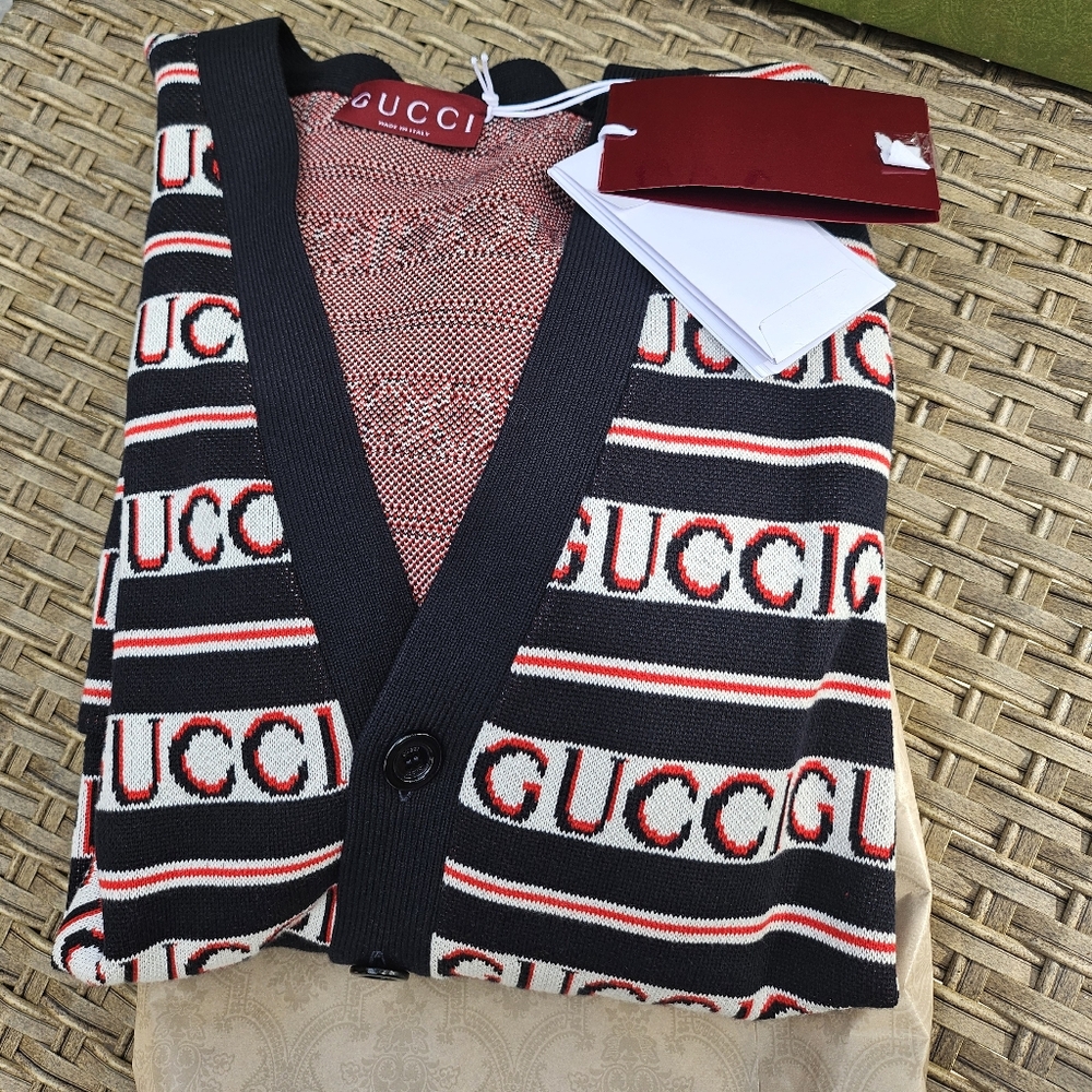 Gucci Black and Red Logo Cardigan - Picture 11 of 14